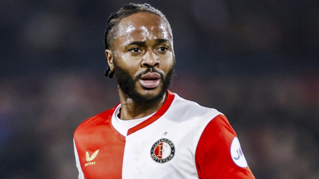 Raheem Sterling Hadapi Kasus Berkendara Berbahaya Kecelakaan